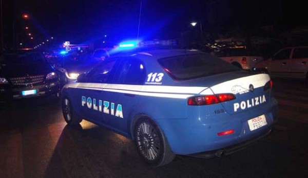 620x358xauto-Polizia-notte630-620x358.jpg.pagespeed.ic.cWfmzWcjRP