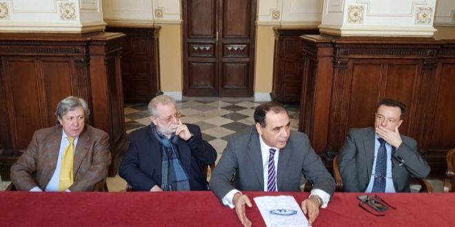 Conferenza Villaggio Le Rocce da sin. Sergio Spadaro, Francesco Roccaforte, Francesco Calanna, Massimo Minutoli