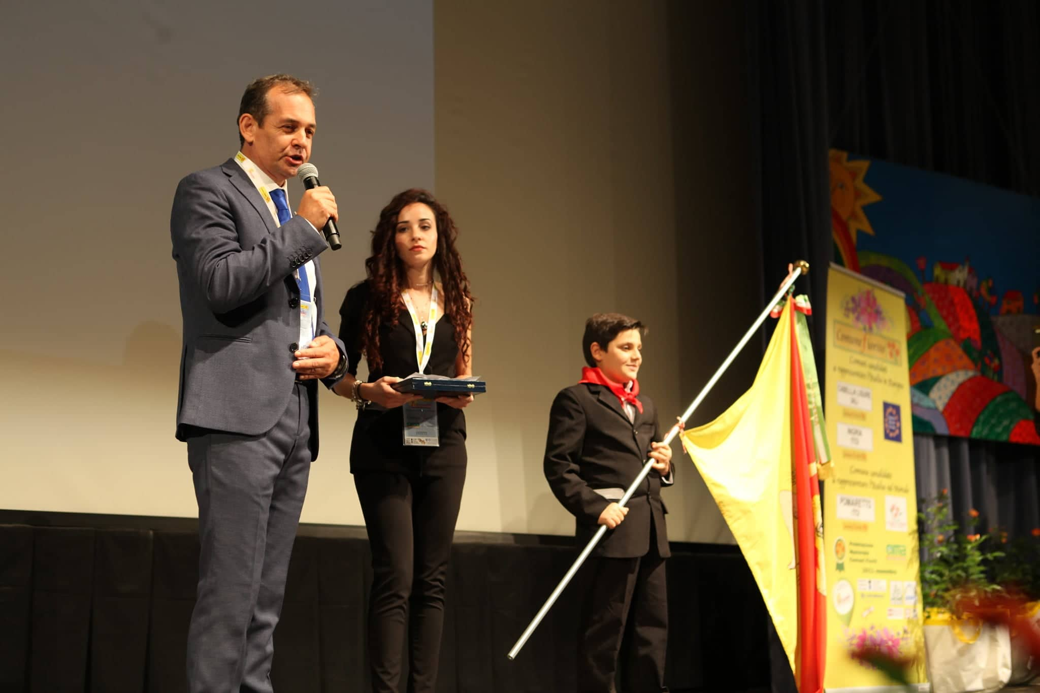 Michele Isgrò sul palco di Bologna