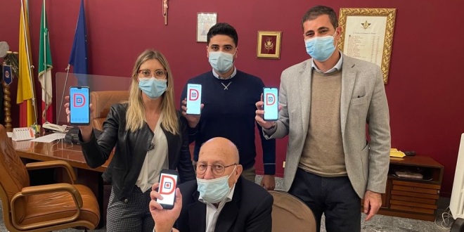 La Giunta mostra la app(1)